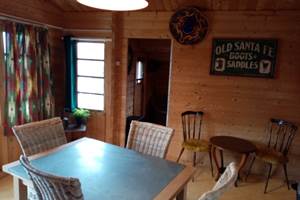 camping-la-perle-creuse-chalet Mexico-4personnes-pièce de vie2