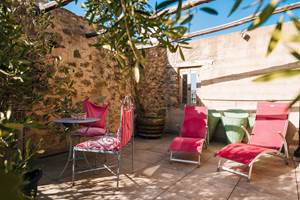 terrasse privée chambre d'hôte - Le Roc sur l'Orbieu entre Carcassonne et Narbonne