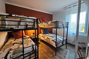 Le Quai d'Neuf — Gîte de groupe en Creuse (15 personnes) - Chambre 2 lits superposés à l'étage