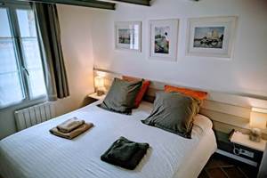 chambre-lumineuse-plein-ouest