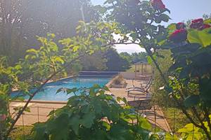 location Gîtes, chambre d'hôtes et table d'hôtes gastronomique à Casteljaloux Lot et Garonne, piscine, jacuzzi et spa