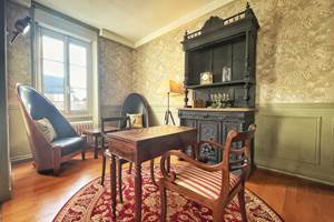 La Maison Voyage 41 -  petit salon meubles chinés