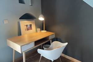 CHAMBRE AQUA-GRIS 1ER E´TAGE bureau MF