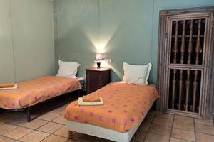 Chambre Le Pèlerin. Bonfarto Locations Urval