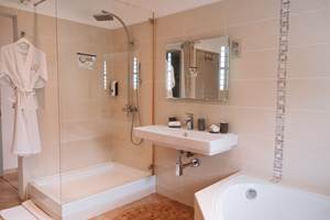 La Villa des Cannes Suite FLEUR DE CANNE SALLE DE BAIN 3
