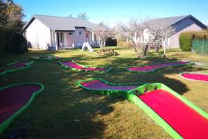 mini golf