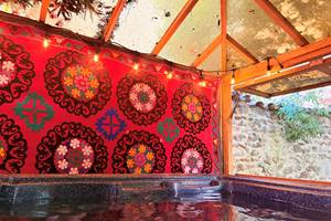 Jacuzzi exterieur privatisable
