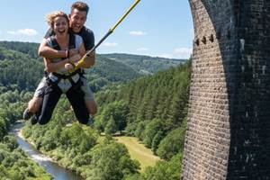 Saut-elastique-tandem-recoumene