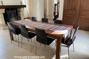 Maison Lavie table