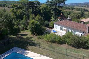 ue-aerienne-maison-pierre-vallee-quercy-blanc-domaine-salamandre-lauzerte-quercy-blanc