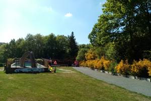 camping-la-perle-creuse-espace piscine