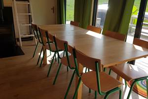 Cabane du Cerf, salle à manger et vue terrasse