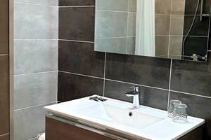 salle d'eau chambre standard