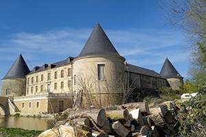vue sur Corps de Logis et Chapelle