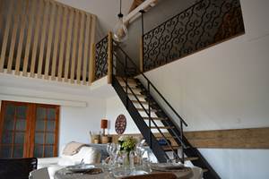 Salon  - Accès aux chambres