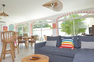villa-les-salines-flamant-location-appartement-maison-vacances-grau-du-roi-jardin-proche-plage