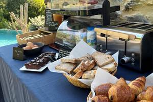 Petit-déjeuner buffet