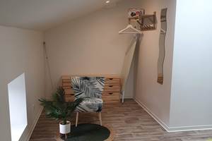 Lo Maïsou - Le gîte de la Vieille Maison de Pensol - Chambre 1 -  rangement
