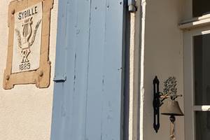 Entrée Chateau La Sybille