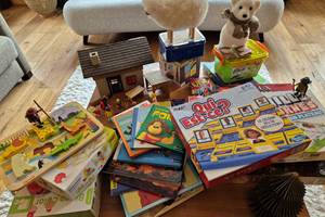 Jeux de société, livres et bandes dessinées