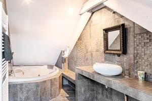 La salle de bain chambre N°3