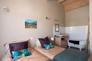 Chambre avec salle de bains