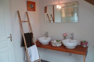 salle de bain unité familiale