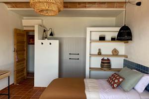 62 - Oliveres Patio Chambre double 3 1600 x 1200