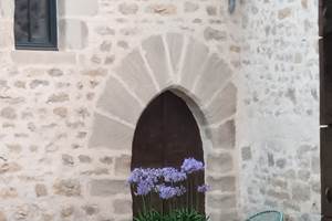 Les Grange de l'Abbaye. Détail cour