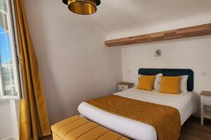 Chambre double standard au cœur de Biarritz