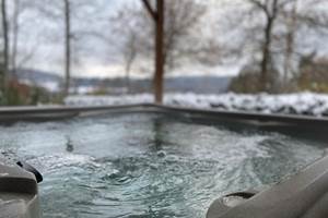 Spa privatif en hiver chauffé à 38 °C