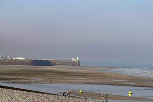Marée basse, pêche Le Tréport