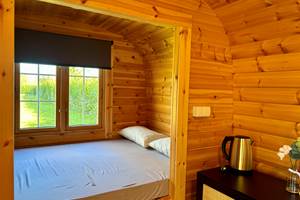 bourogne-tourisme-campingcar-atypique-original-rivière-tournus-eaunes-cluny-solutré-vignes-vignobles-macon-vélo-randonnée-prochedelyon-france-saoneetloire-famille-avecenfants-allinclusive-messeugne-savignysurgrosnes-cathédrales-brancion-pleinair-camping-restaurant-patrimoine-activités-gastronomie-vins-châteaux-randonnée-convivialité-jeuxpourenfants-animations-bistrot-chaleureux-menu-restauration-cuisinefrançaise-bourguignon-vacances-convivialité-71-voiebleu-voieverte