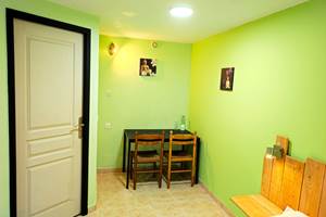 Chambre Lascaux - Table