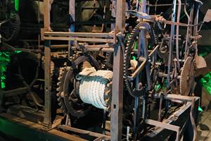 (c) OTThuin - Beffroi - intérieur -  horloge