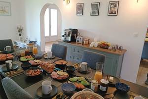 Gîtes, chambre d'hôtes et table d'hôtes gastronomique à Casteljaloux Lot et Garonne, piscine, jacuzzi et spa