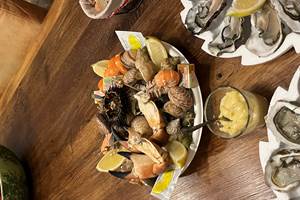 Plateaux d'huitres et de fruits de mer