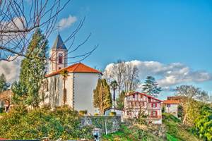 eglise-cambo-les-bains-pays-basque.jpg
