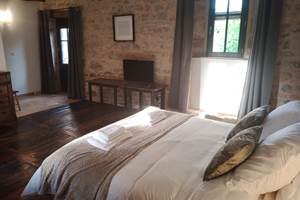 Les granges de l'abbayej Chambre Galeriejpg