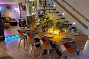 Grande table intérieur.