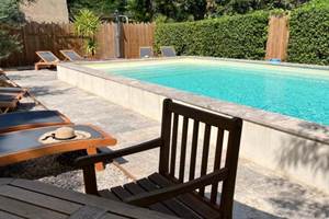 Domaine La Belle Dame sans Regrets piscine