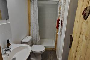 Salle de Bain - chambre 1