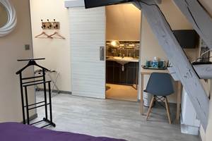 Lerougeetblanc-chambre hote gite-auxerre yonne bourgogne franche comté-piscine spa sauna hammam jacuzzi-famille couple mariage-repas dégustation- repos calme campagne-guedelon vezelay chablis joigny_Valmur5