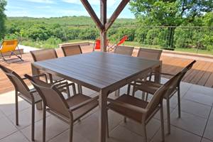 Gite du Causse Loubressac Terrasse couverte