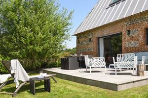 #ClosSaintJoseph_GiteLesEcuries_Terrasse