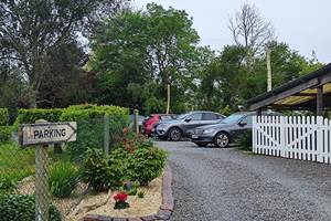 parking-sécurisé-fermé-gratuit-portail-sécurisé-sur-place-