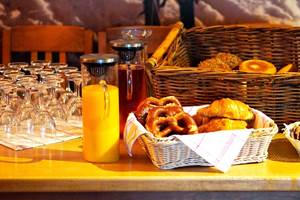 breakfast-4474527_1280