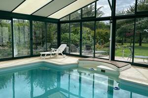 Piscine et terrasse