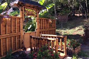 Les_jardins_de_valaurie_suite_bignone_coco_banane_le_pont_198