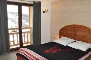 ESTABLOU #6 Chambre 02